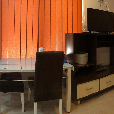 Avio Apartmani 2018 Novi Pazar Ruang foto
